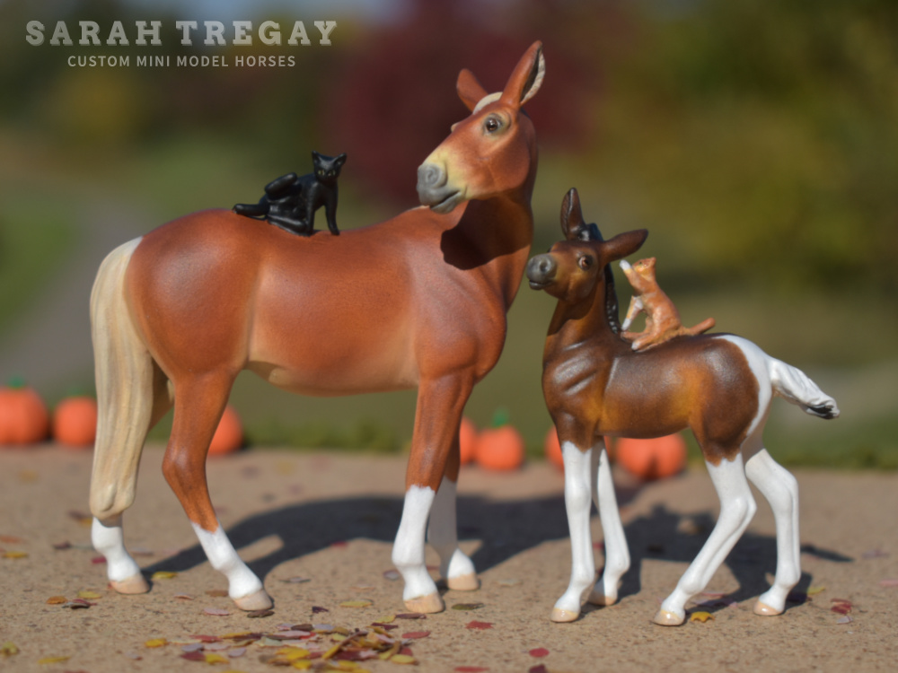 CM model horse mule Custom Breyer Stablemate (mini) by Sarah Tregay chestnut mule, pinto mule baby 