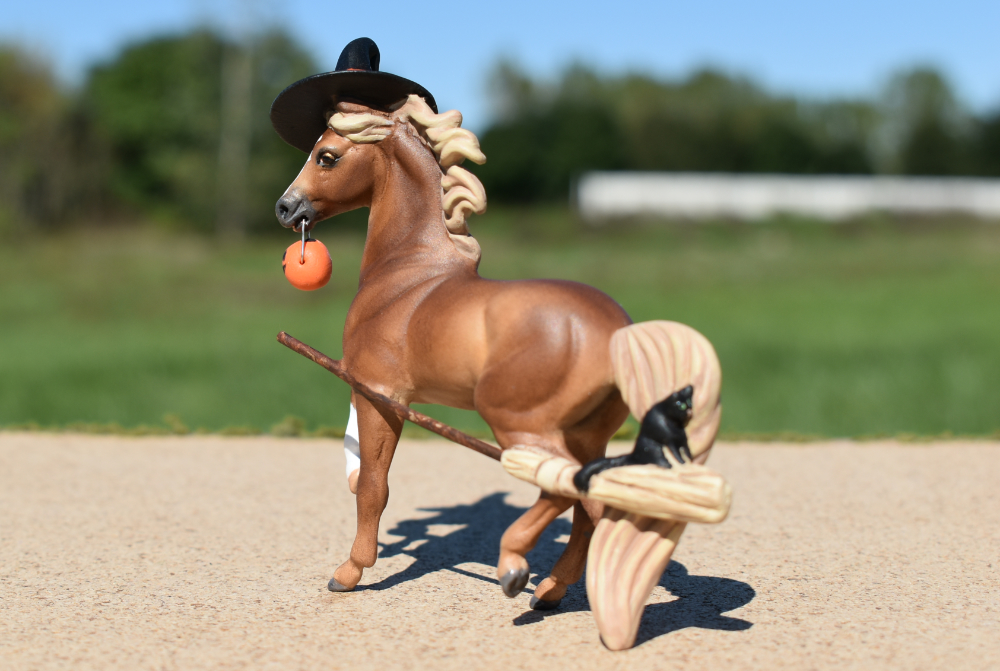 CM Breyer by Sarah Tregay, a Custom Mini/ Stablemate Model Horse to liver chestnut witch with broom and black cat, a Halloween decorator Breyer Stablmate