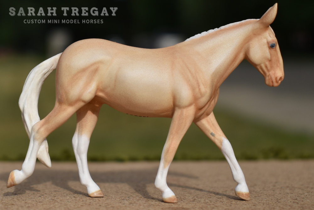 CM model horse mule Custom Breyer Stablemate (mini) by Sarah Tregay cremello dilute mule 