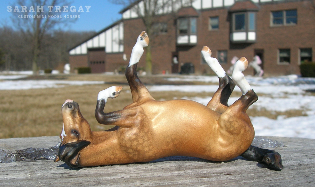 Custom Breyer Stablemate Croi in bay, a custom mini model horse by Sarah Tregay 