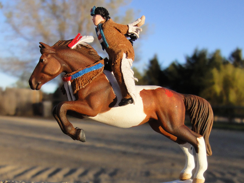 custom mini model horse by Sarah Tregay (Breyer Stablemate jumper)