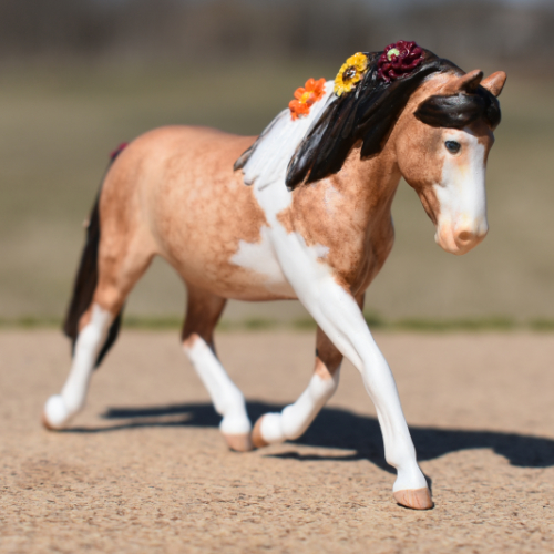  Model horse (Breyer Stablemate) mare by Sarah Tregay