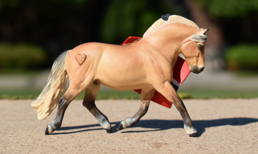CM Breyer by Sarah Tregay, a Custom Mini/ Stablemate Model Horse Fjord with Norwegian Flag 