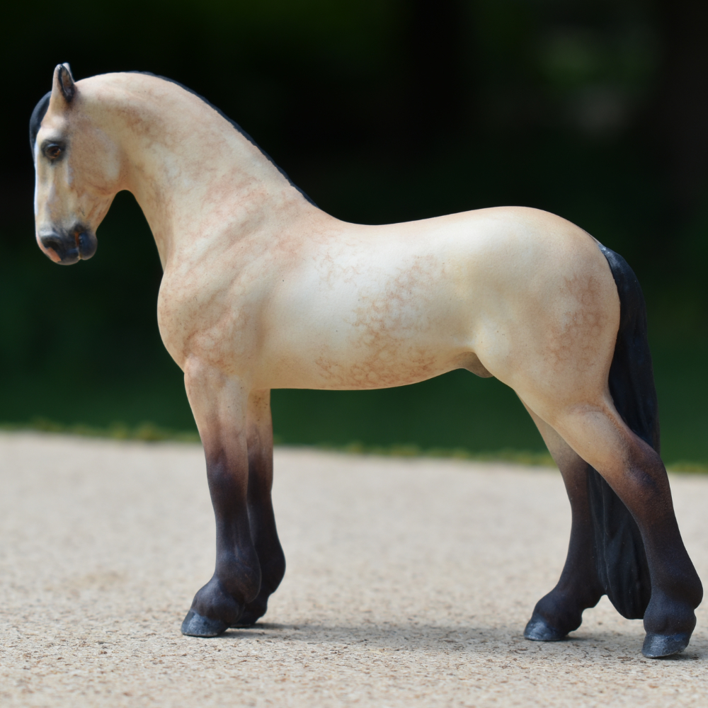 Model horse (Breyer Stablemate) by Sarah Tregay
