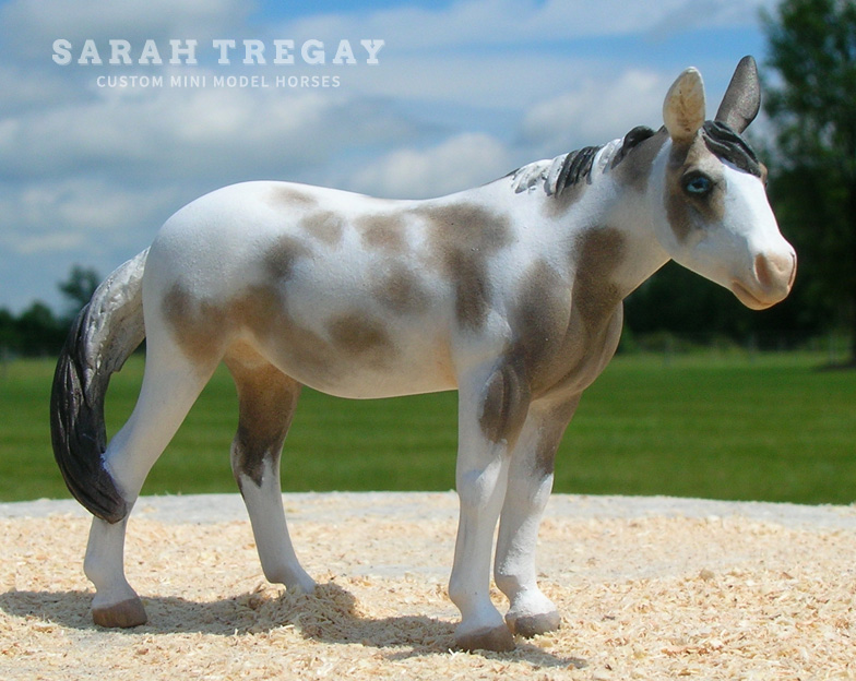  draft mule / Custom mini model horse from Breyer Stablemate by Sarah Tregay