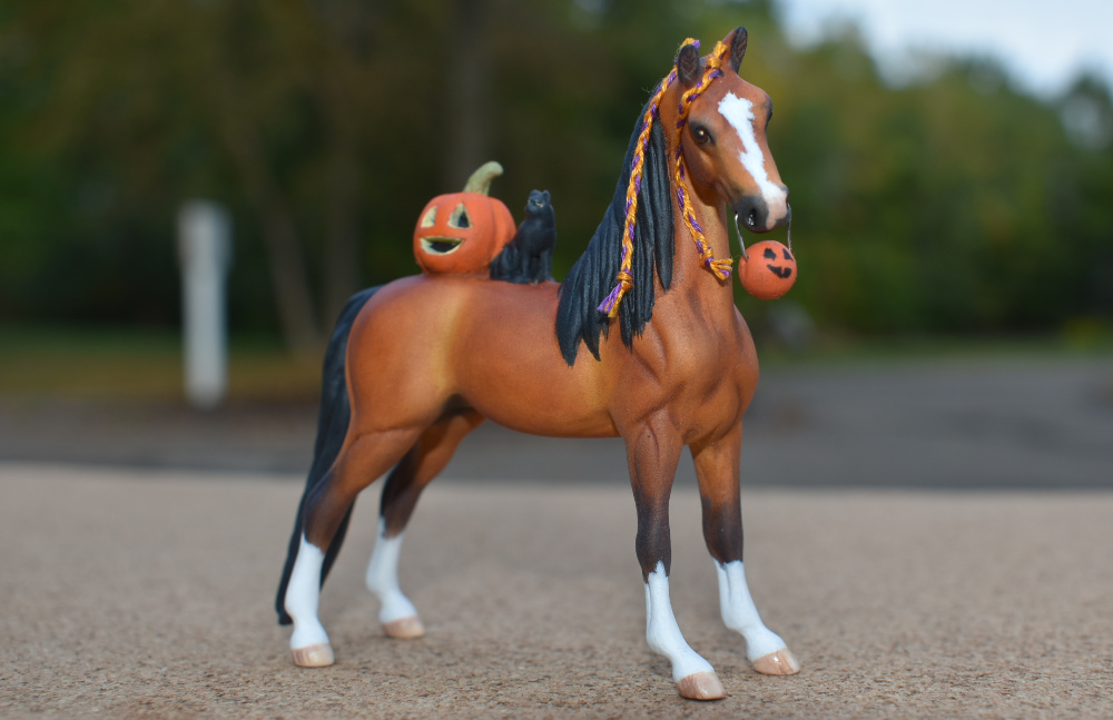 CM Breyer by Sarah Tregay, a Custom Mini/ Stablemate Halloween Decorator Model Horse 